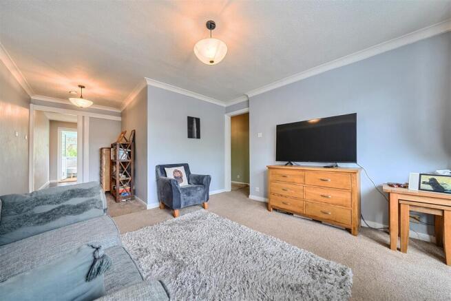Woodlands Road, North Bersted photo 4