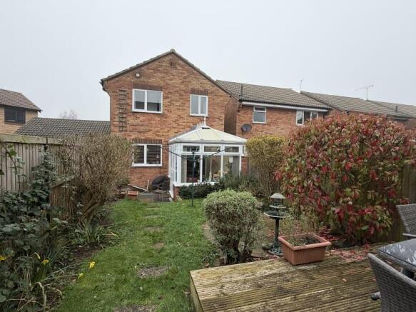 6 Rendlesham Road,  Felixstowe photo 4