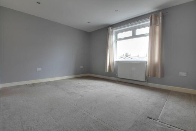 Bedroom 1 (Double)