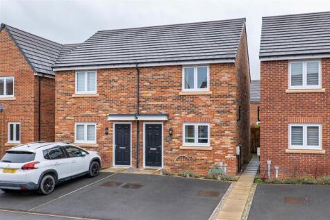 Goldcrest Avenue, Farington Moss, Leyland