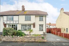 14 Brockley, Hall Road, Llandudno LL30 3HE