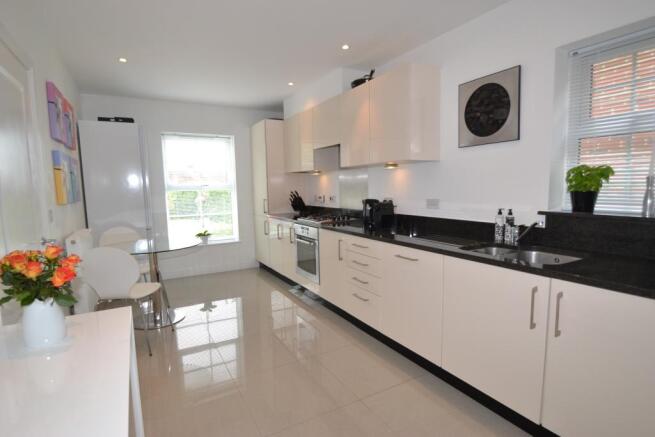 Kitchen 1