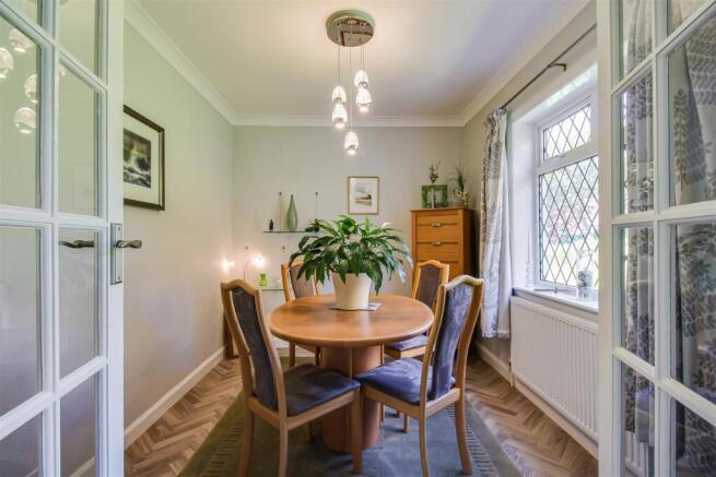 3 bed Detached for sale Image 10