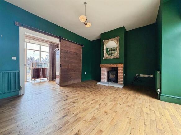 3 bed Barn Conversion for sale Image 8