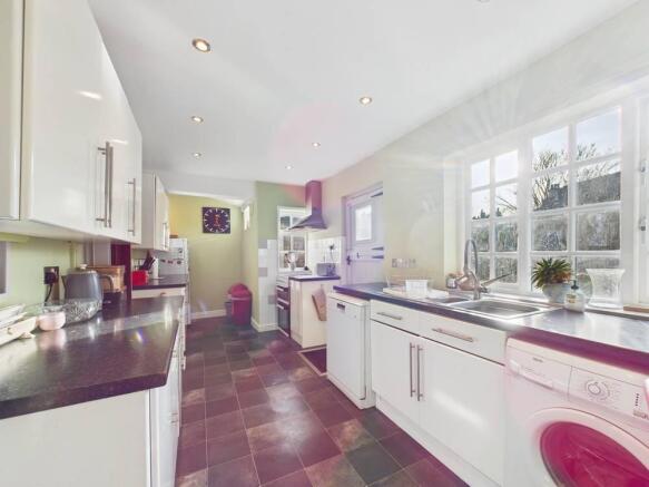 3 bed Terraced for sale Image 7