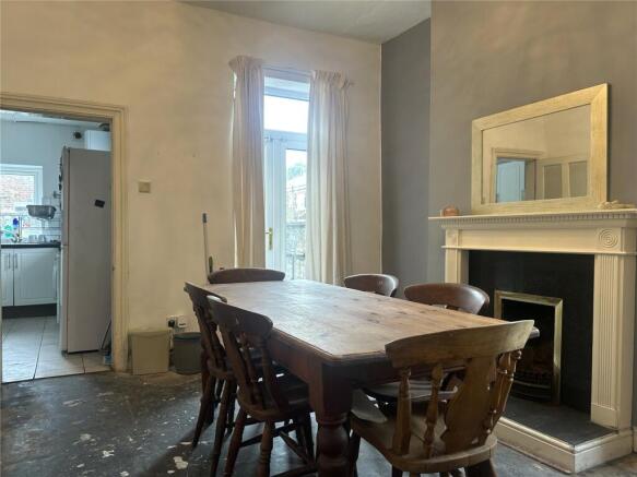 2 bed End of Terrace for sale Image 6