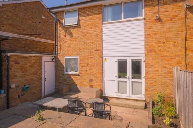 3 bed Semi-Detached for sale Image 11