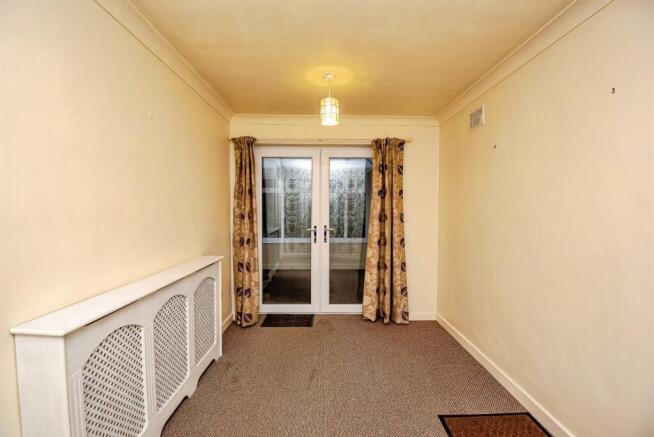2 bed Detached Bungalow for sale Image 11