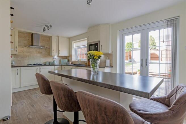Open Plan Breakfast Kitchen