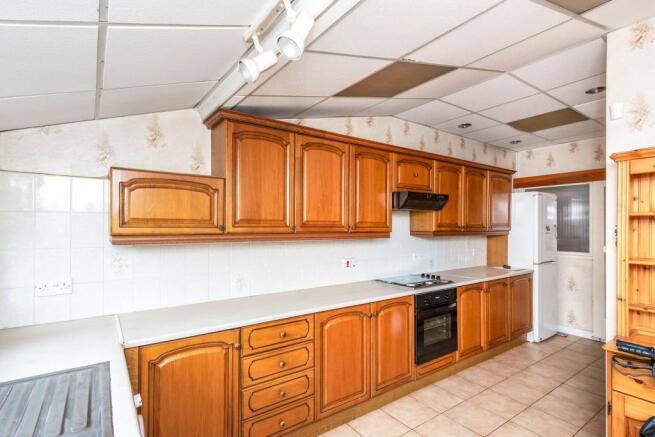 Kitchen/ Breakfast R