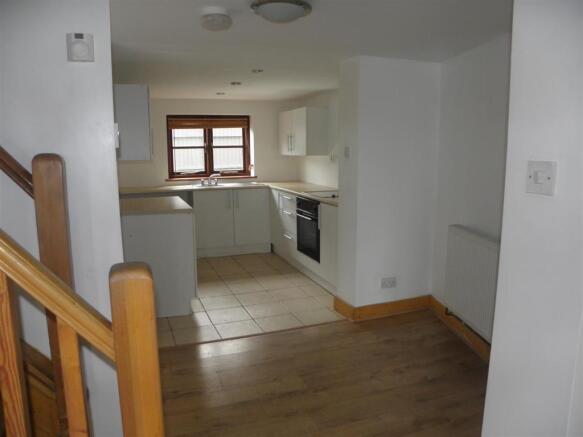 Alfriston Cottage, B