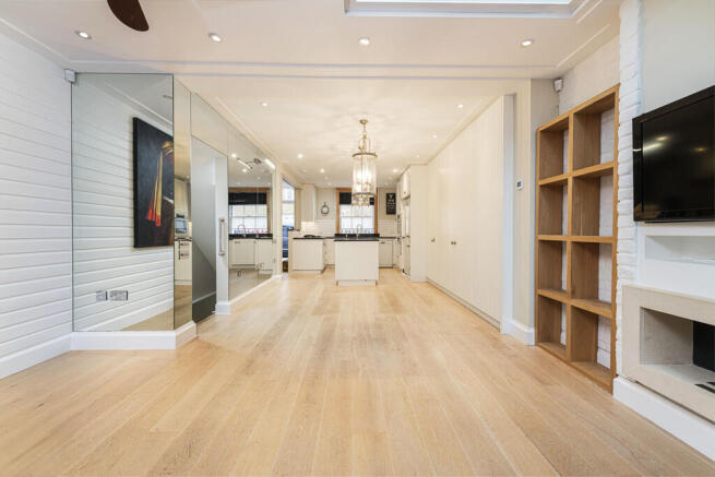 13 St Lukes St Di...