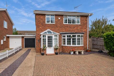 Kingfisher Court, Herne Bay, CT6