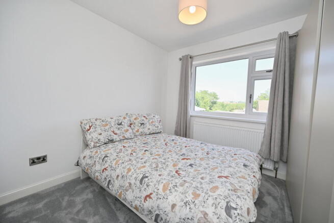 2 bed Semi-Detached Bungalow for sale Image 9