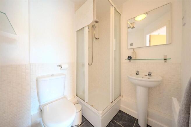 2 bed Apartment for sale Image 6