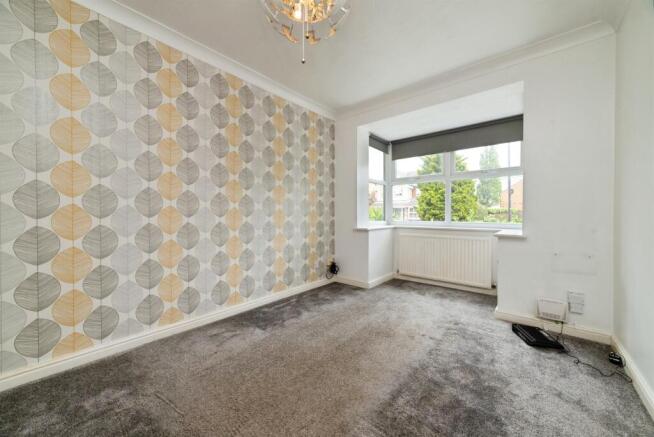4 bed Detached for sale Image 7