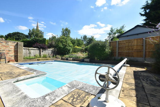 Photo 10