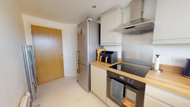 2 bed Apartment for sale Image 5