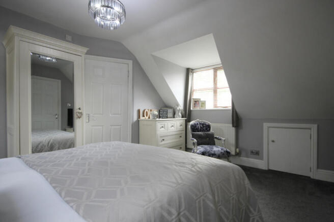 Main Bedroom 