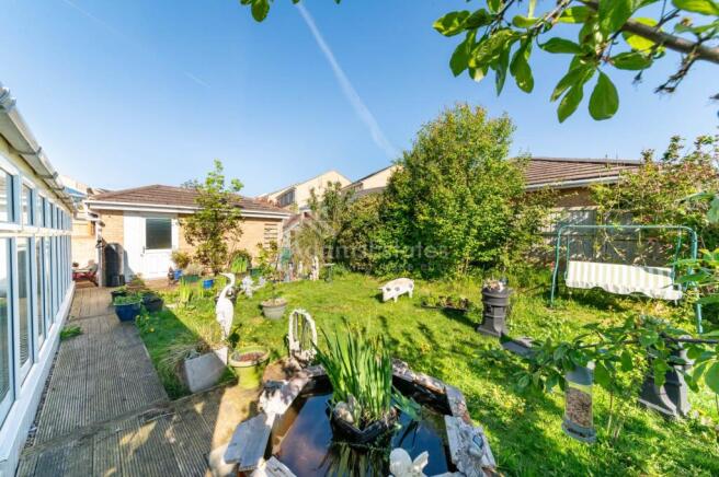 3 bed Detached Bungalow for sale Image 5