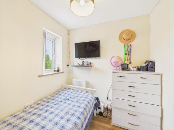 3 bed Semi-Detached for sale Image 11
