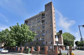 13, Cluse Court, St Peter's Street, London N1 8PD