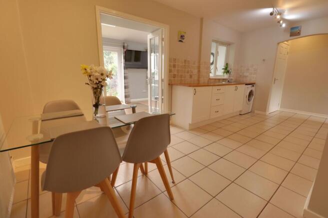 Kitchen Diner