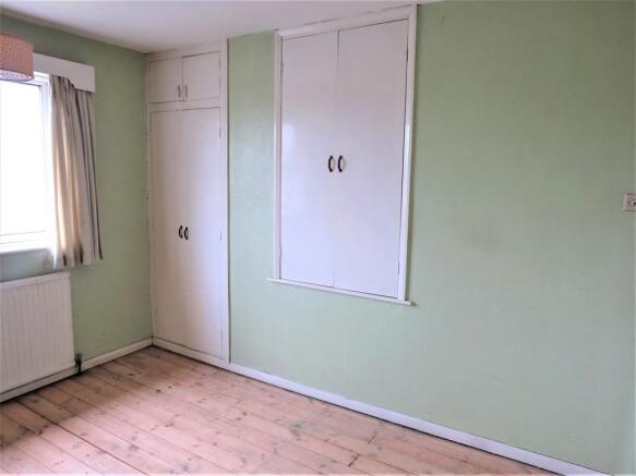 Bedroom 1 storage