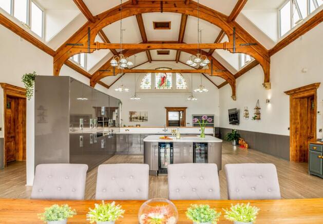 5 bed Character Property for sale Image 10