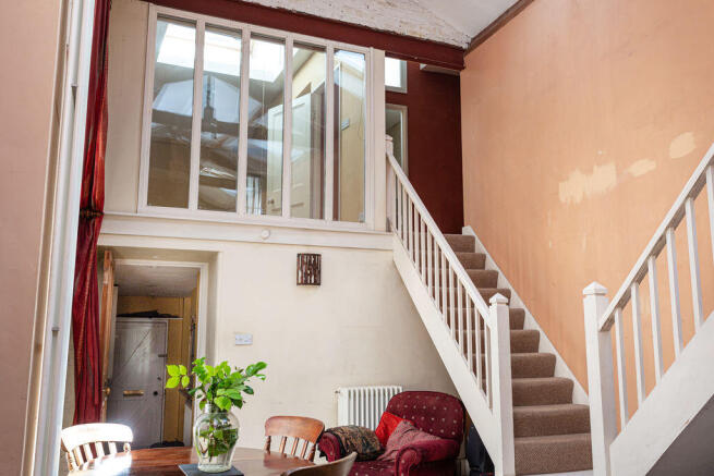 3 bed Terraced for sale Image 10