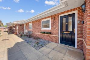 16, Reeve Court Retirement Village, Stratton Drive, St. Helens WA9 5AG