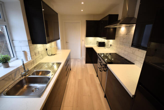 Kitchen Alt View