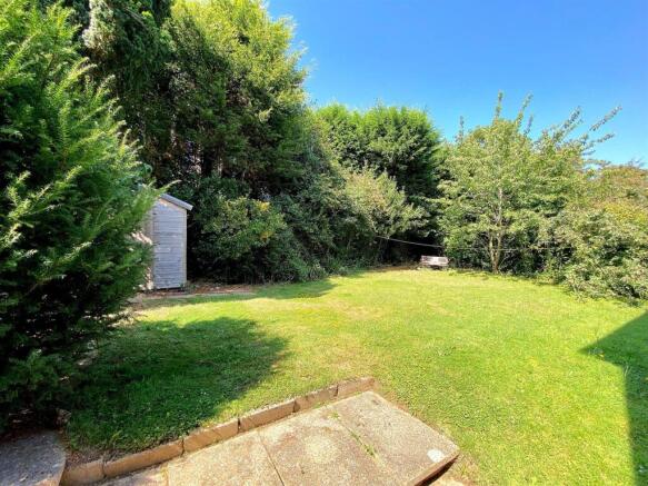 14 Millham Close - Garden.jpg