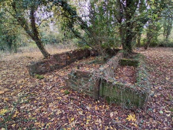 Land at Robinsons End