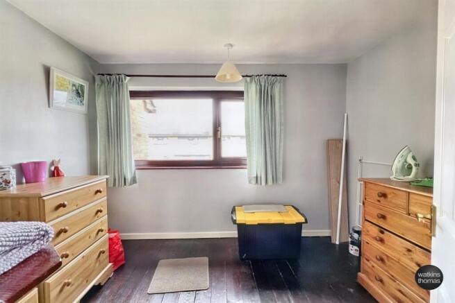 bed 3