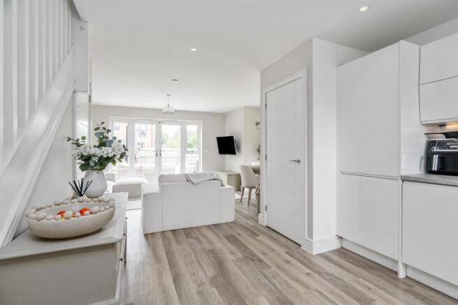 39 Kingswood Green_1.jpg