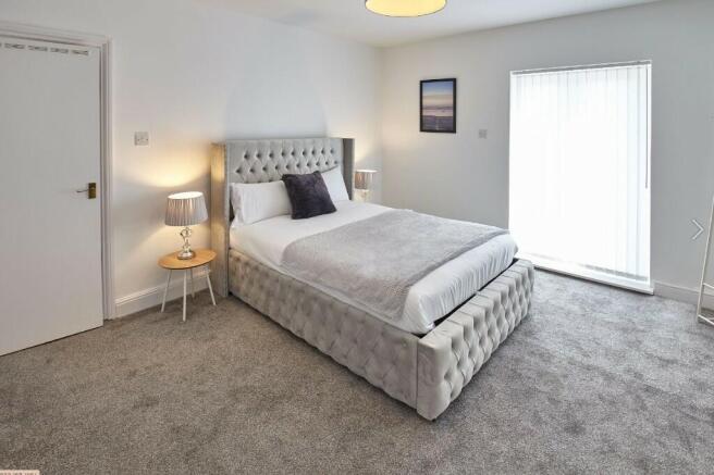 2 bed Maisonette to rent Image 4