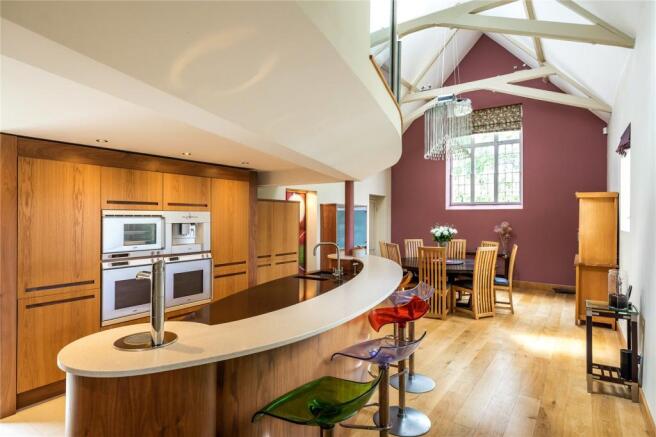 Kitchen/Dining