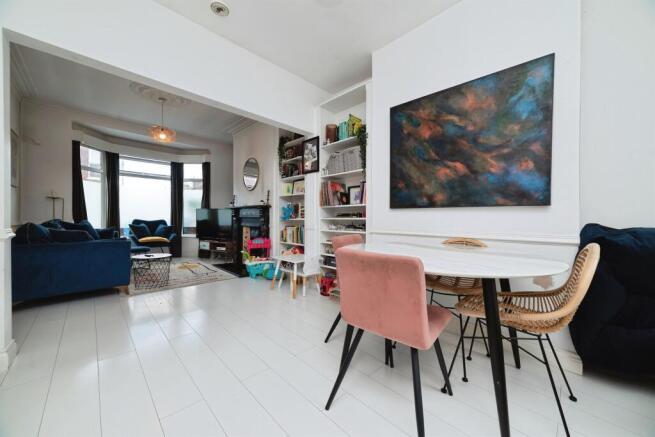 2 bed Terraced for sale Image 6