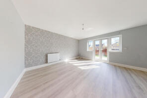 10, Hadleigh Street, Ashford TN25 7EZ