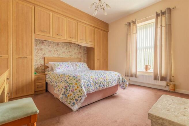2 bed End of Terrace for sale Image 9