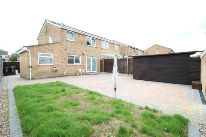 Rear garden (3)