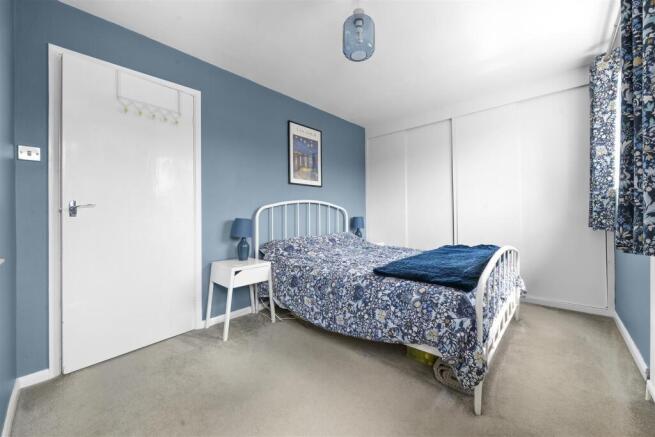2 bed House for sale Image 11