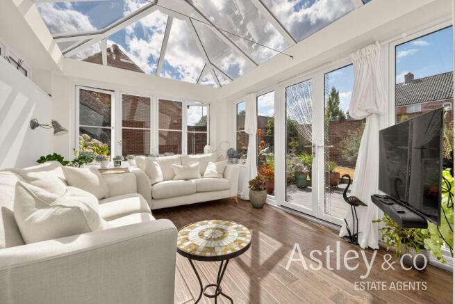 Heron Close, Atlantic Avenue, Sprowston, Norwich photo 4