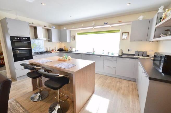 Kitchen Diner ...