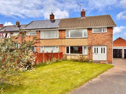 77 Wood Avenue, Creswell, Worksop, Nottinghamshire S80 4EG
