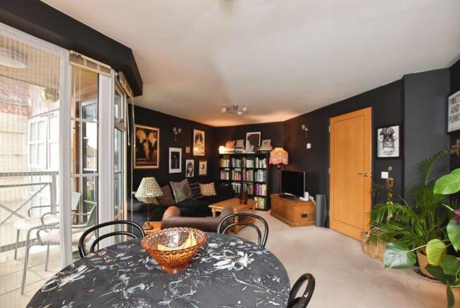 Fisherton Street, Salisbury            ****VIDEO TOUR*** photo 4