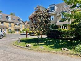 10, Herbert Court, Fulmar Close, Surbiton KT5 8QH