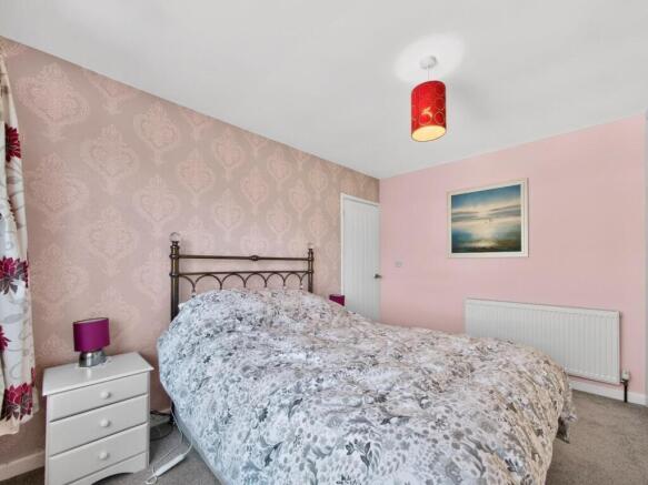 2 bed Semi-Detached Bungalow for sale Image 11