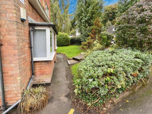 d0203a8e-LC 2011.jpg